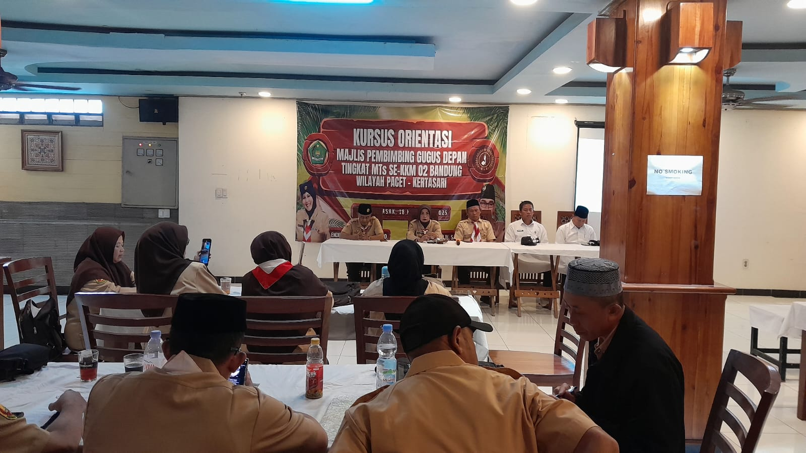 Sekretaris Cabang Bersama Waka Binawasa Buka Kursus Orientasi Mabi MTs wilayah 02 Kemenag Kab. Bandung